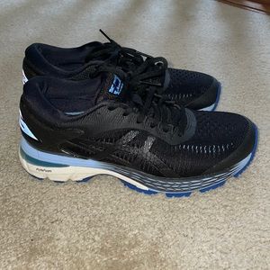 ASIC gel Kayano 25